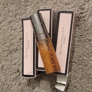 Gold sequins lipgloss